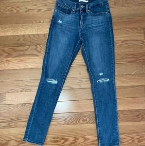 Levis 311 shaping jeans